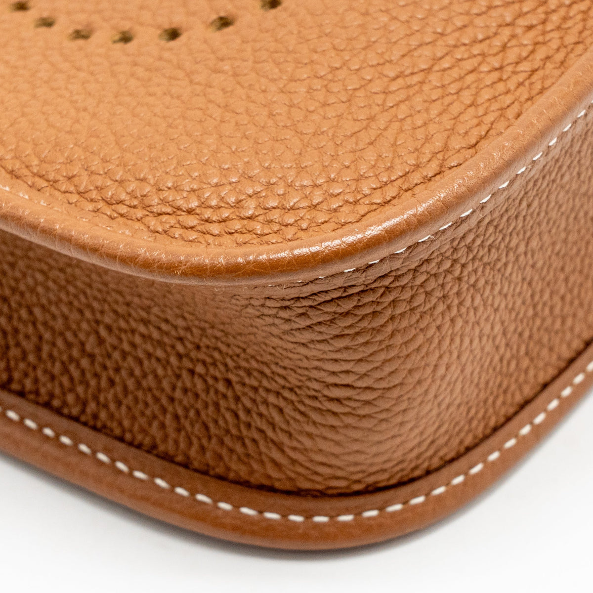 Hermes mini evelyne Taurillon Maurice gold SHW