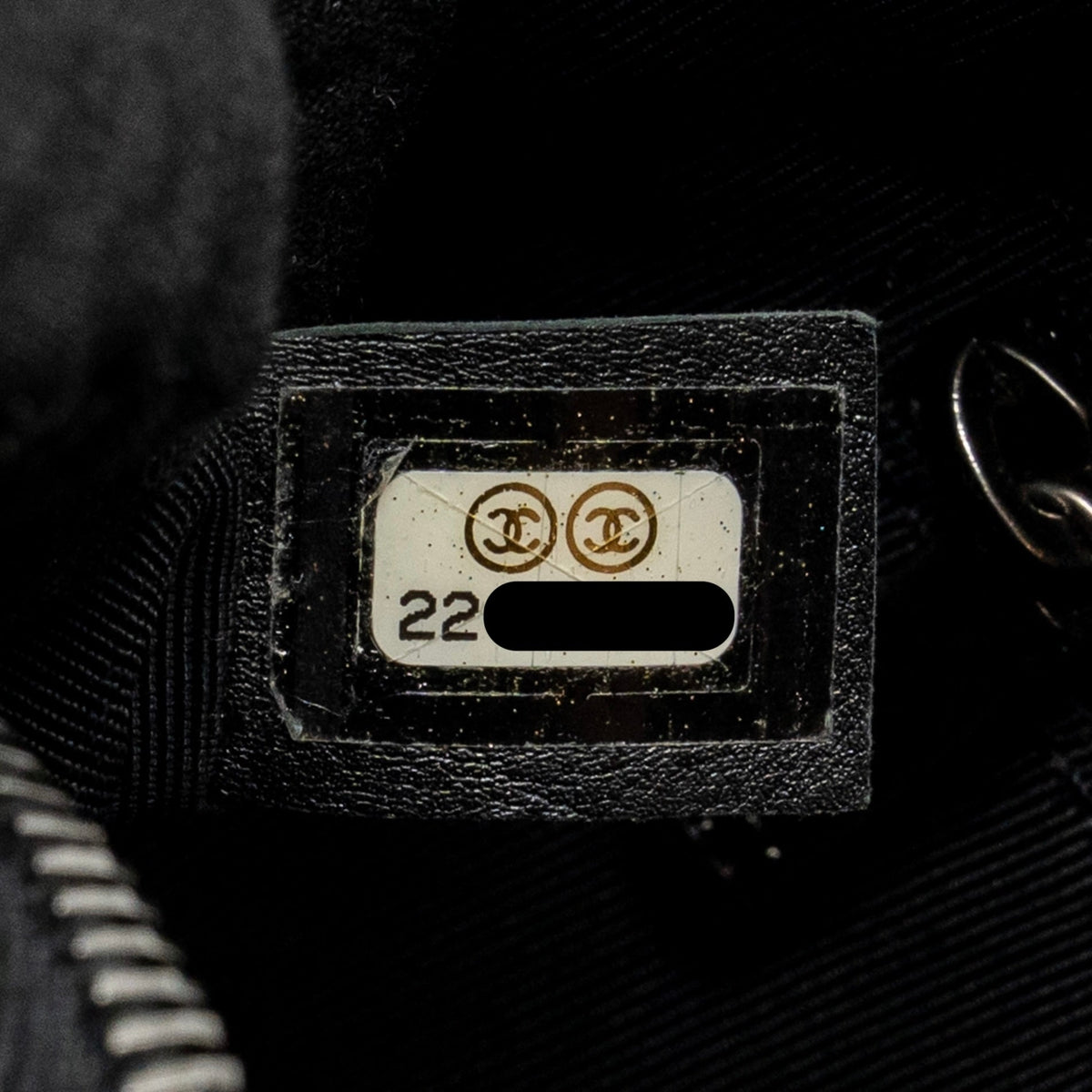 CHANEL MEDIUM CASUAL ROCK FLAP BAG GRAINED CALFSKIN BLACK RUTHENIUM HARDWARE