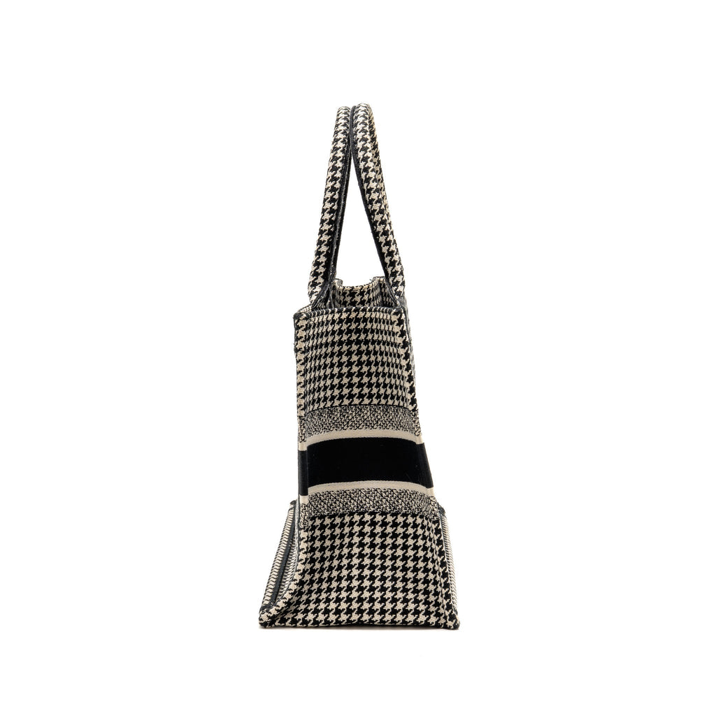 Dior Medium Houndstooth Embroidery Book Tote Canvas Black / White