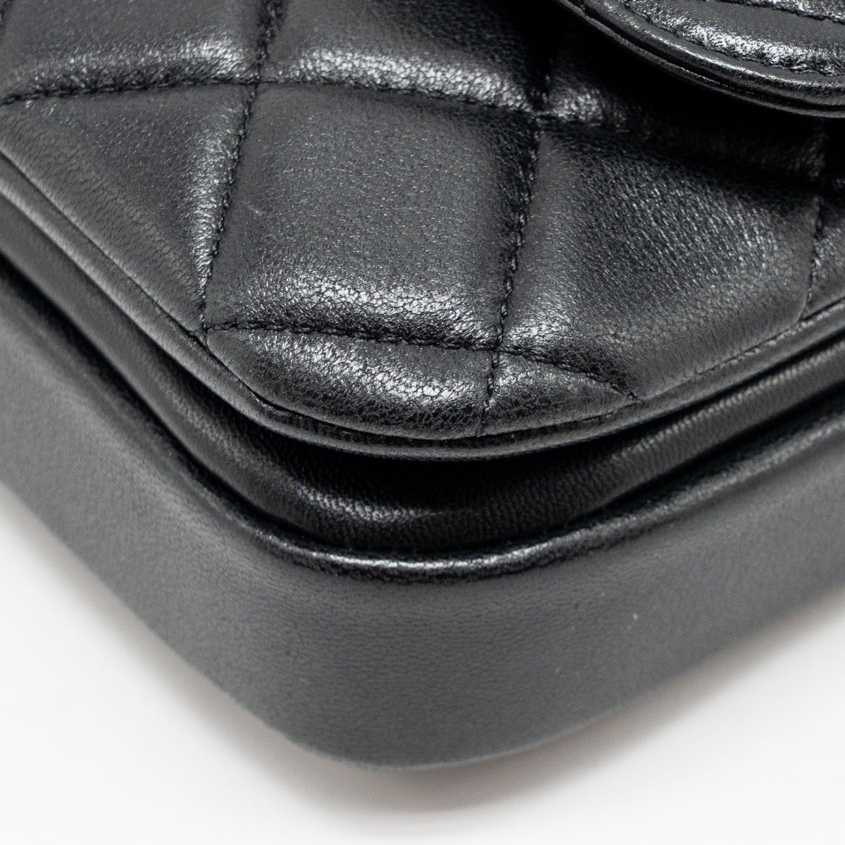 CHANEL 24S CC LOGO TOP HANDLE FLAP BAG WITH CHAIN LAMBSKIN BLACK GHW (MICROCHIP)