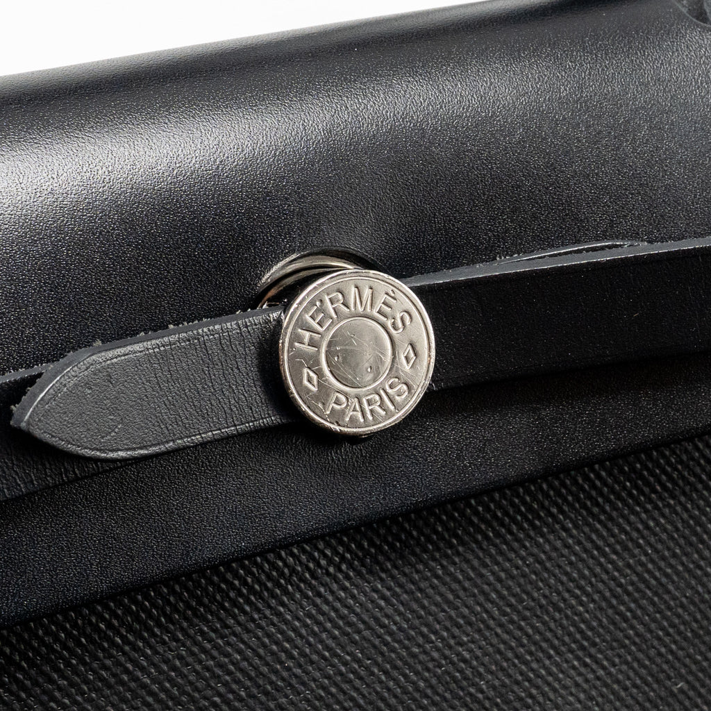 Hermes Herbag 31 Zip Bag Berline Canvas/Hunter Leather Black/Ecru-Black SHW