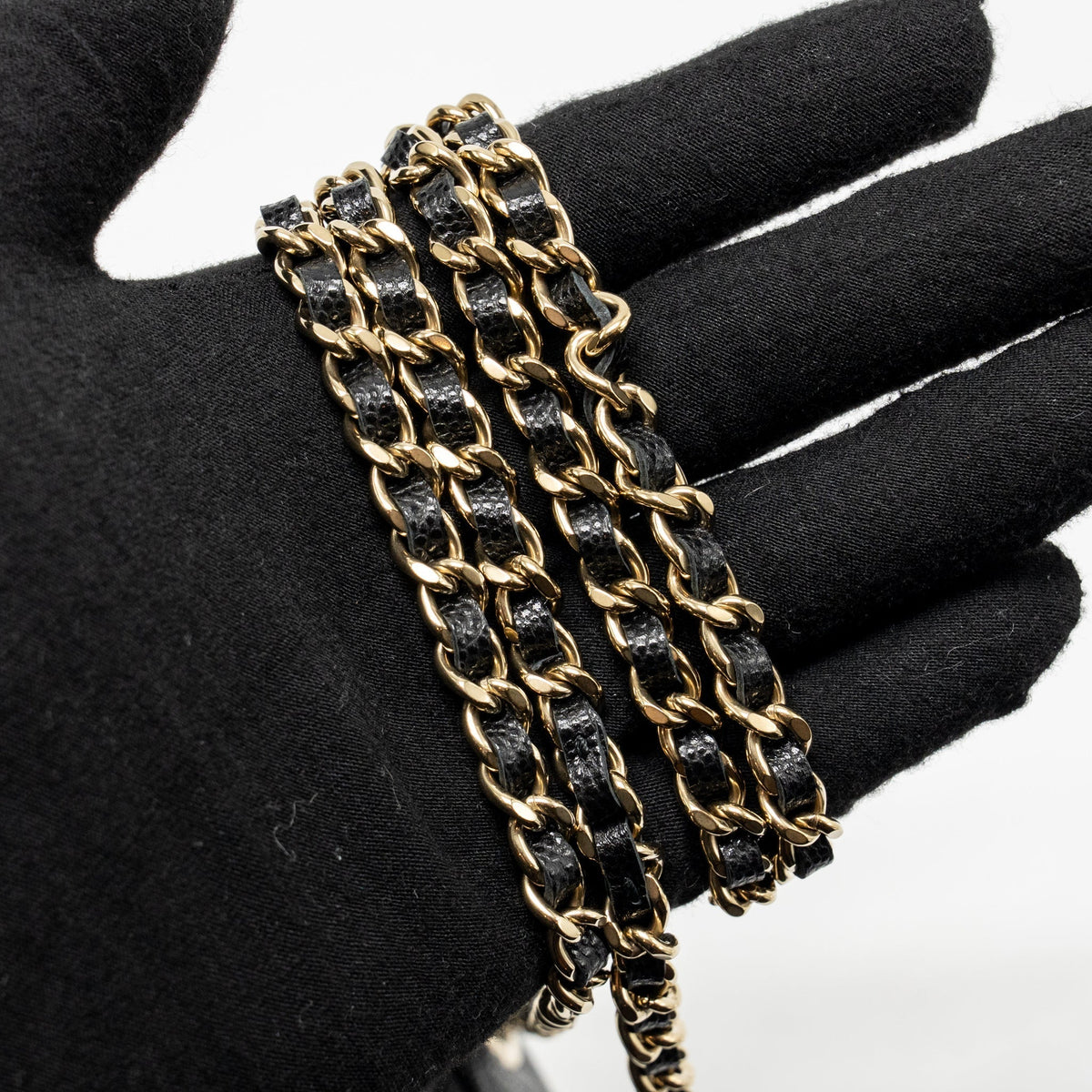 CHANEL CLASSIC VANITY PHONE HOLDER WITH CHAIN CAVIAR BLACK LGHW