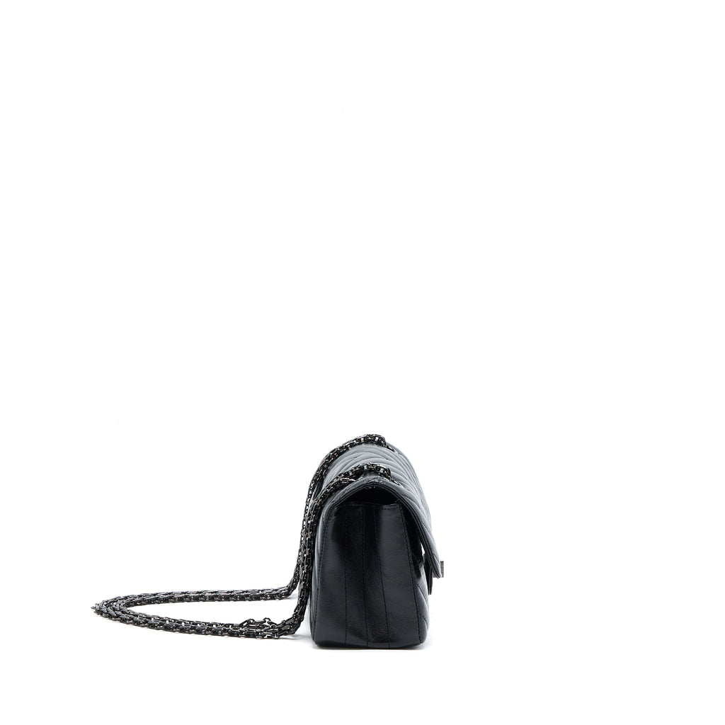 CHANEL MINI REISSUE 2.55 FLAP BAG CHEVRON AGED CALFSKIN SO BLACK