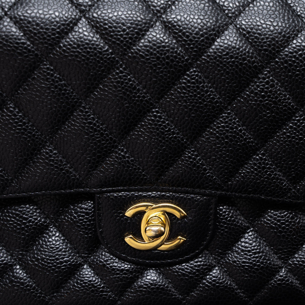 CHANEL MEDIUM CLASSIC DOUBLE FLAP BAG CAVIAR BLACK GHW