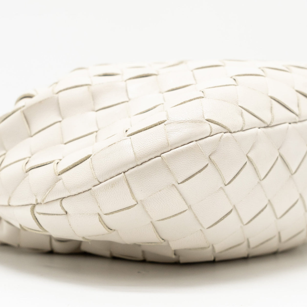 BOTTEGA VENETA MINI JODIE LAMBSKIN WHITE GHW
