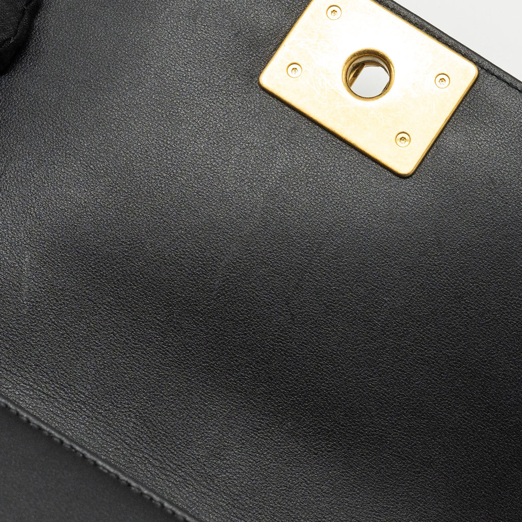 CHANEL SMALL BOY BAG CALFSKIN BLACK GHW (MICROCHIP)