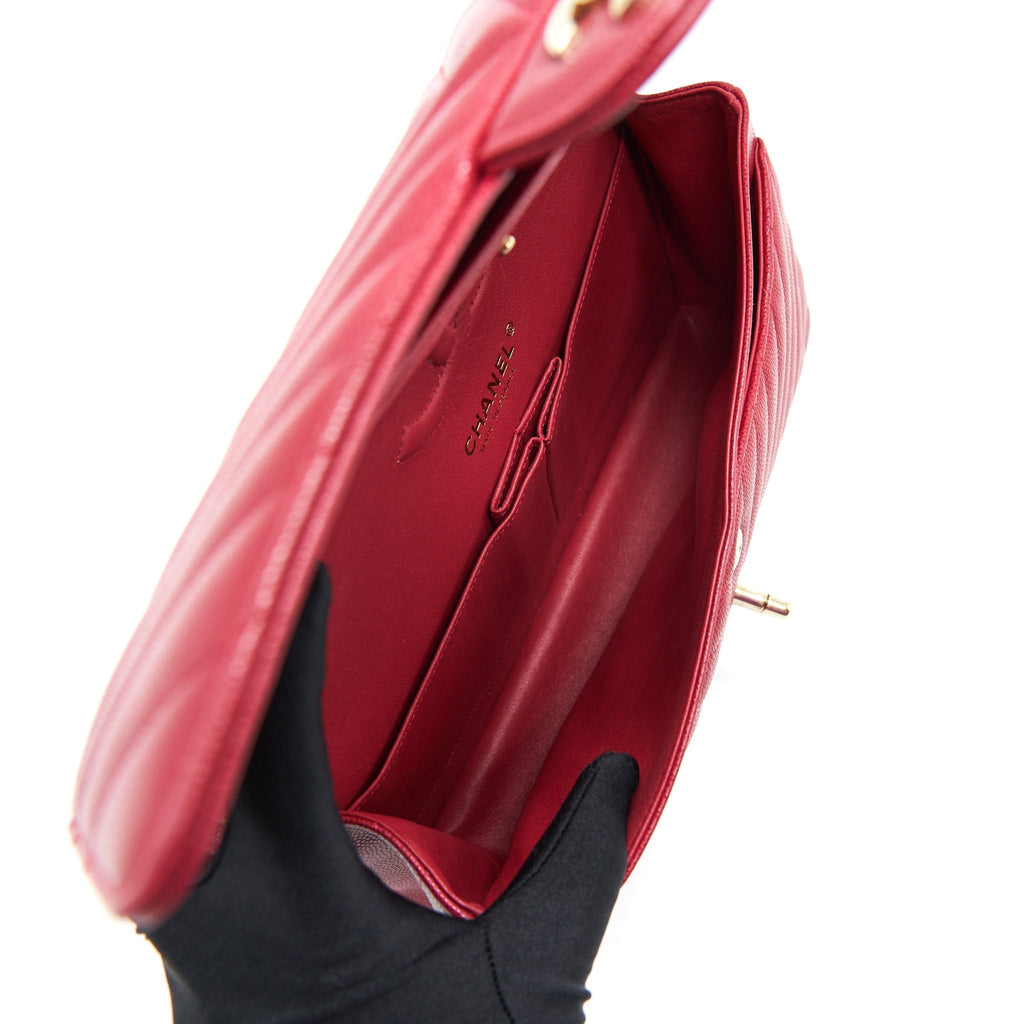 CHANEL MEDIUM CLASSIC DOUBLE FLAP CAVIAR RASPBERRY RED WITH LGHW