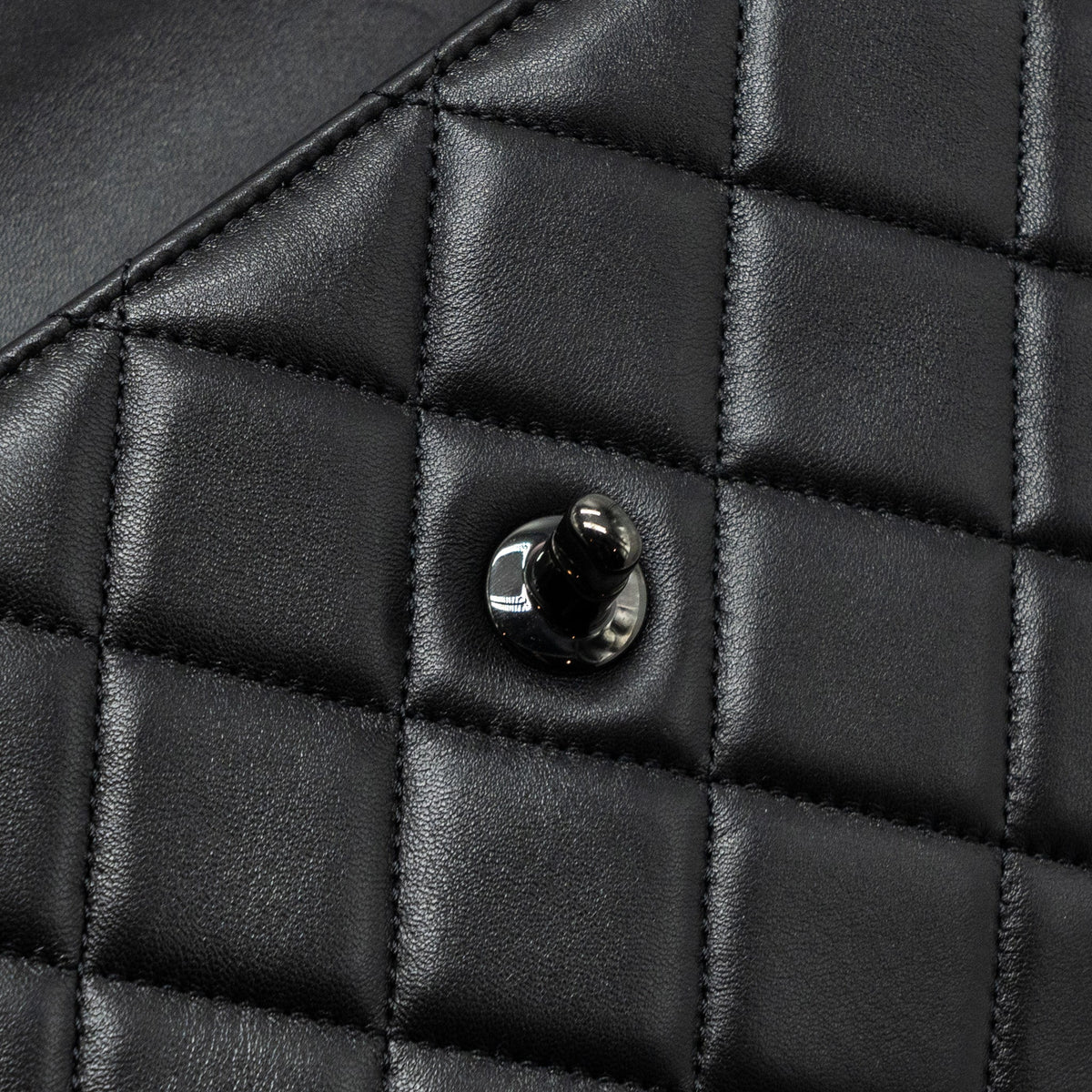 CHANEL SMALL TRENDY CC FLAP BAG LAMBSKIN SO BLACK(MICROCHIP)