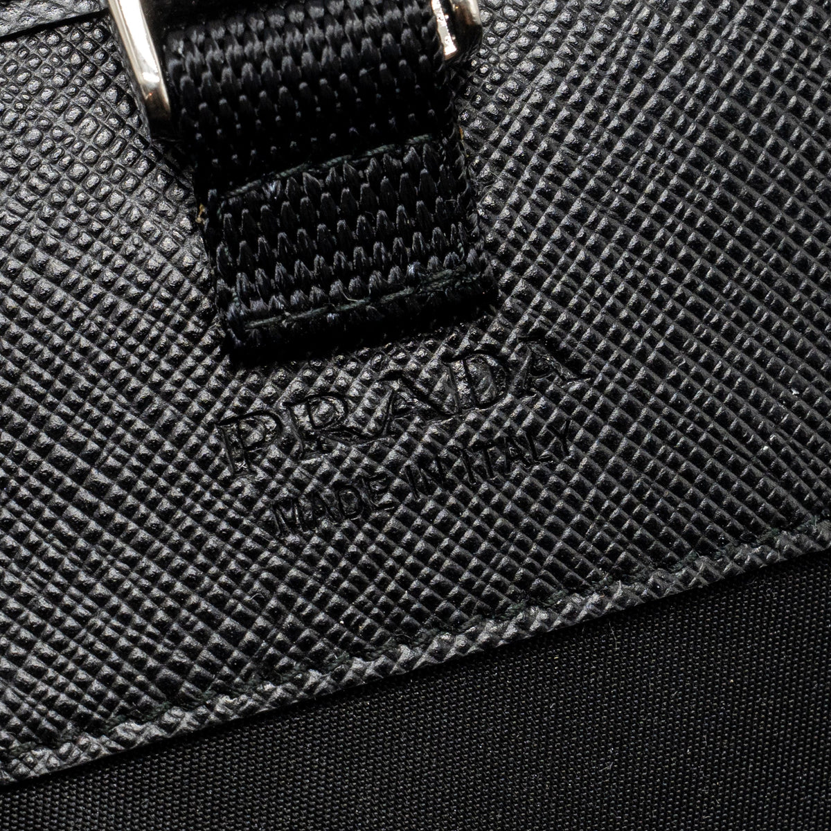 PRADA TRIMMED SAFFIANO PHONE CASE RE-NYLON BLACK SHW