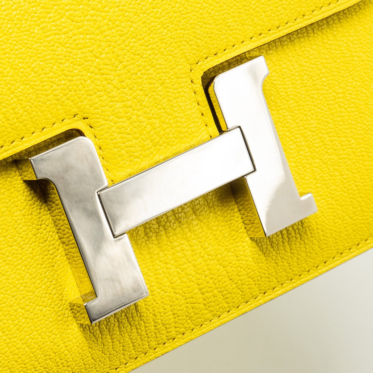 Hermes Mini Constance Chevre Mysore jaune citron SHW