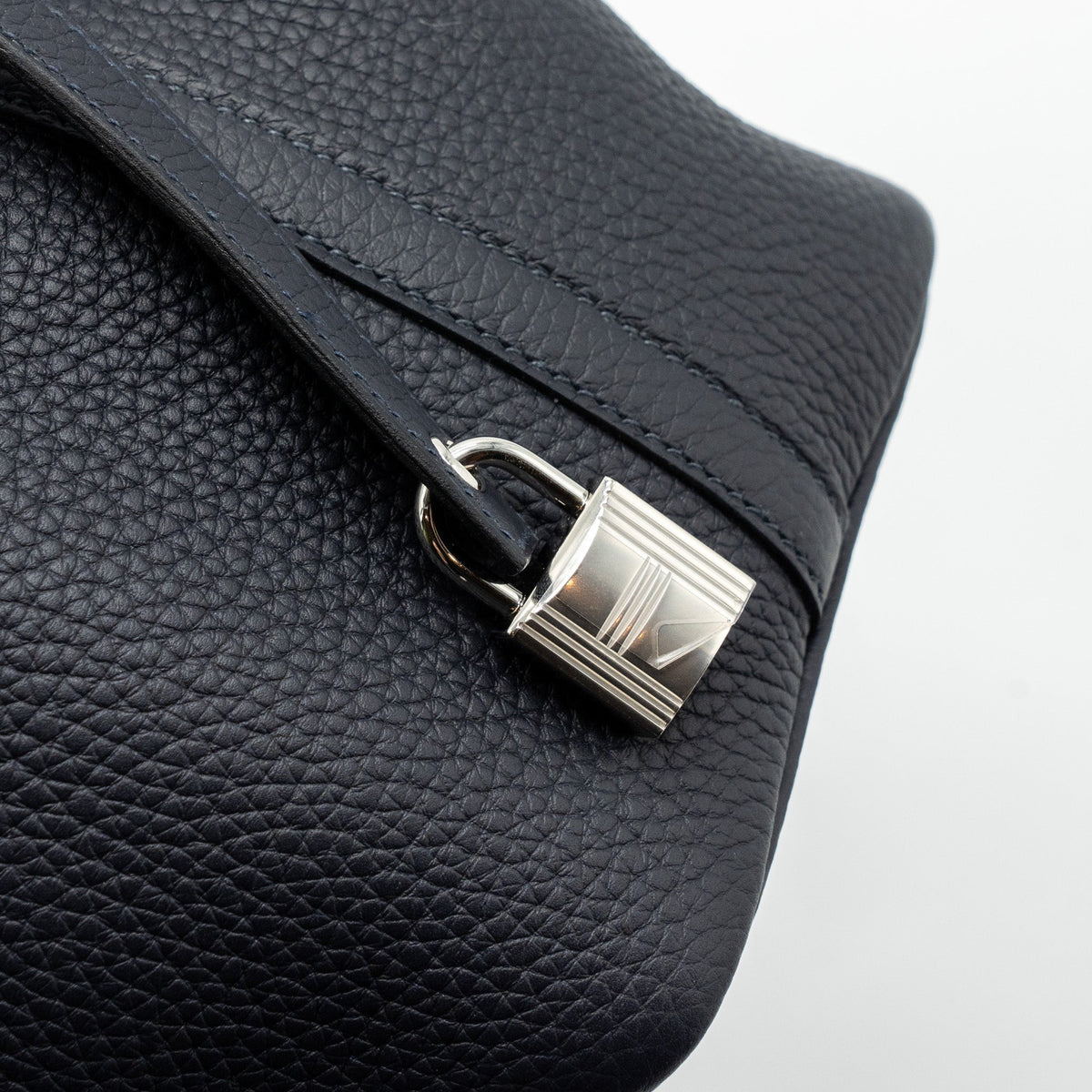 Hermes Picotin 18 Lock Bag Clemence Caban/Mauve Pale SHW