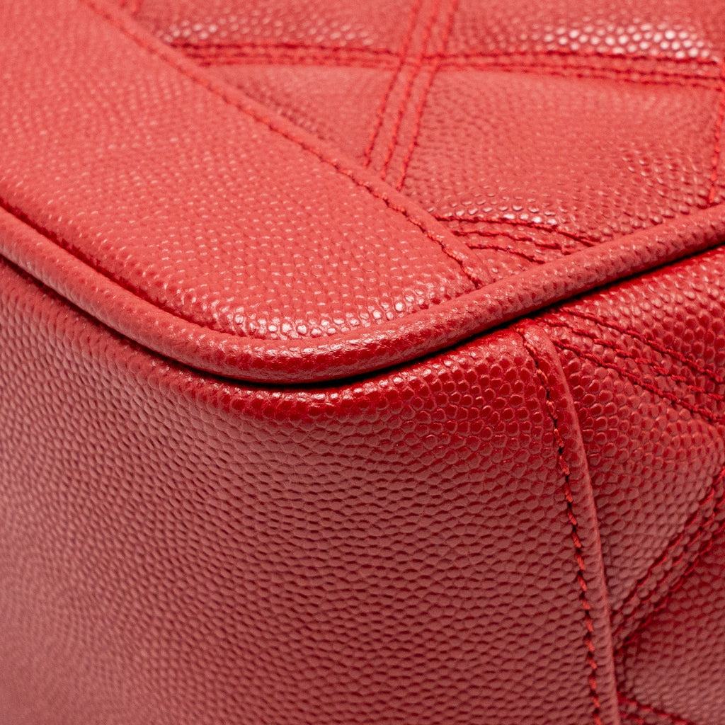 Saint laurent/YSL Paris 80’s quilted vanity crossbody bag calfskin red GHW