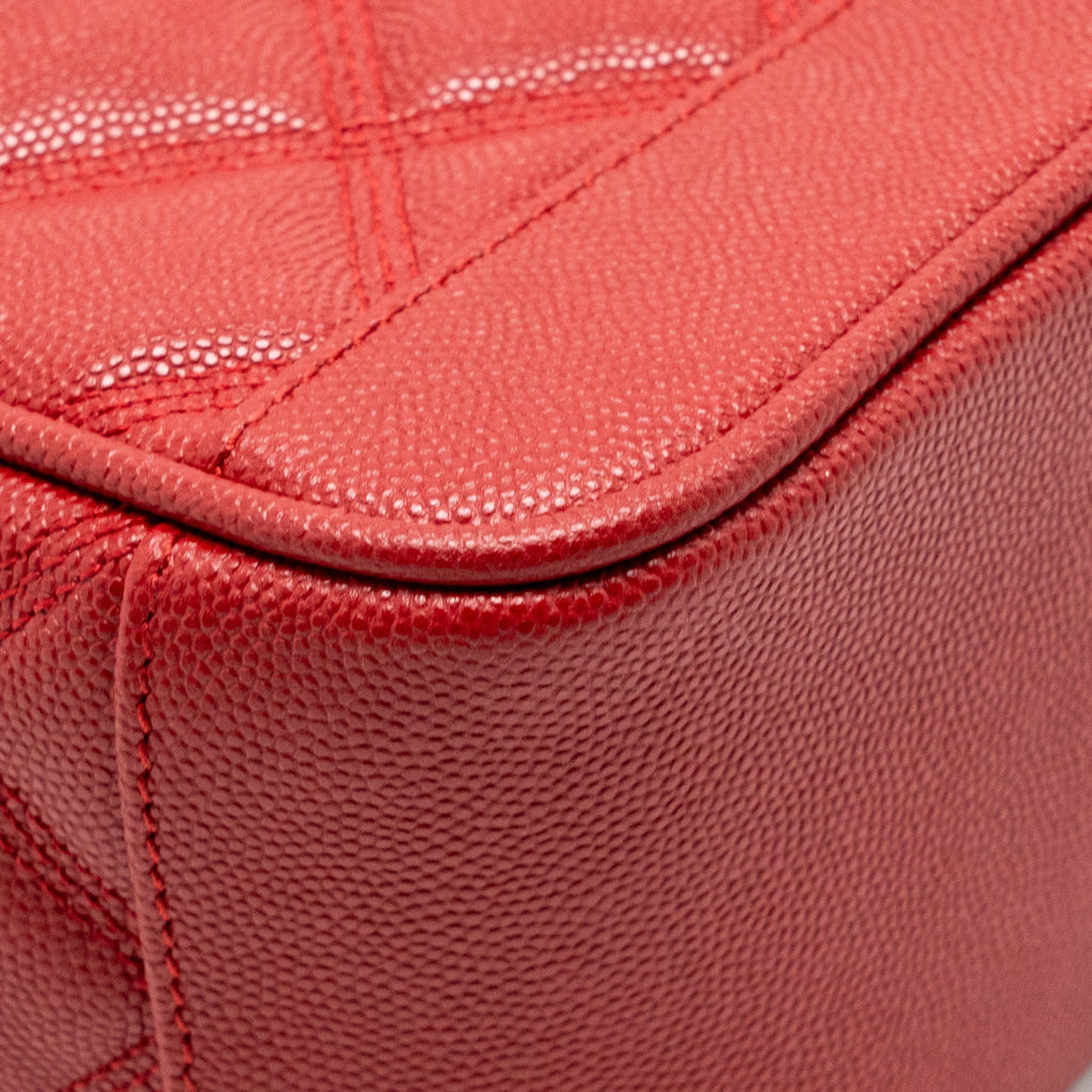 Saint laurent/YSL Paris 80’s quilted vanity crossbody bag calfskin red GHW