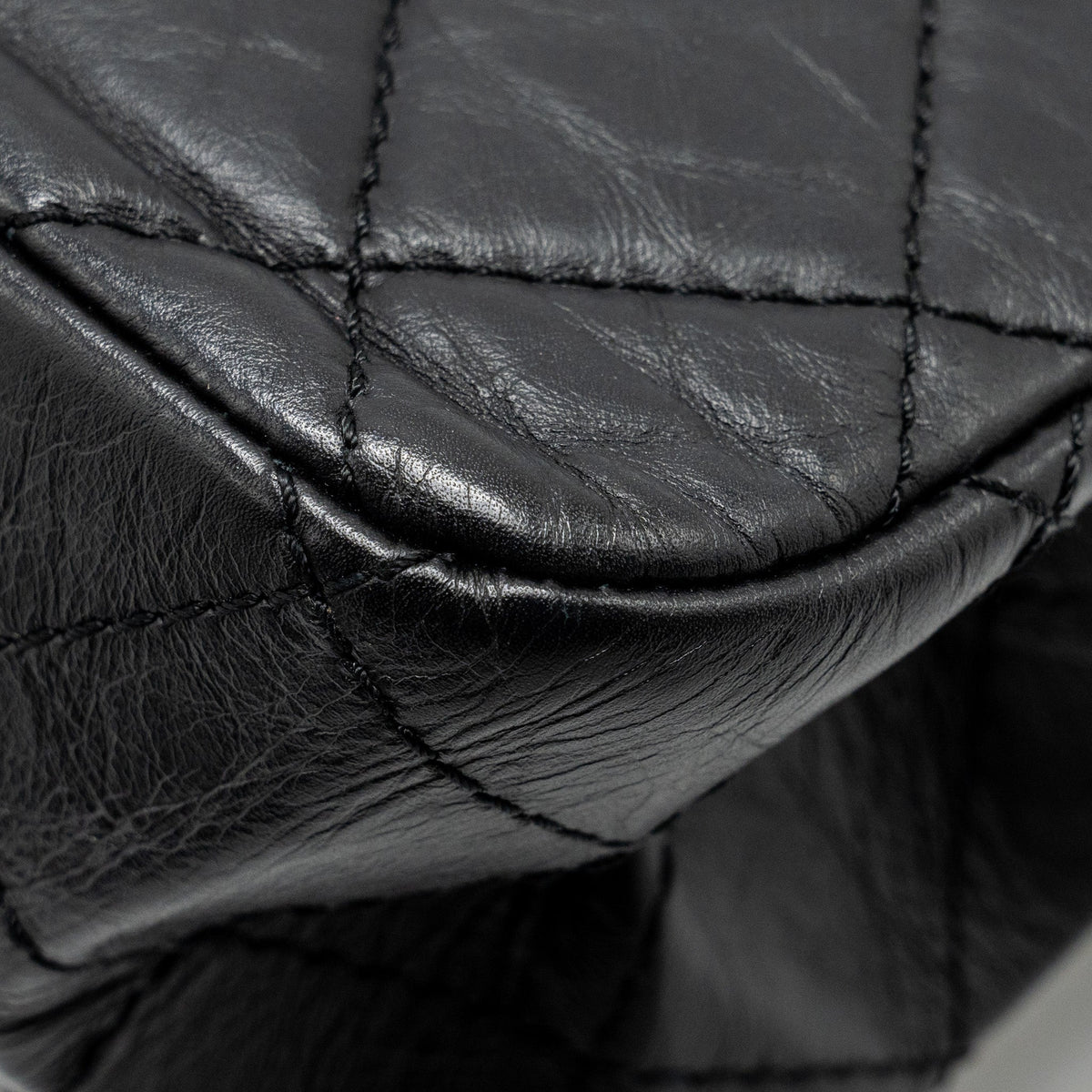 CHANEL 2.55 227 REISSUE FLAP BAG AGED CALFSKIN BLACK RUTHENIUM HARDWARE