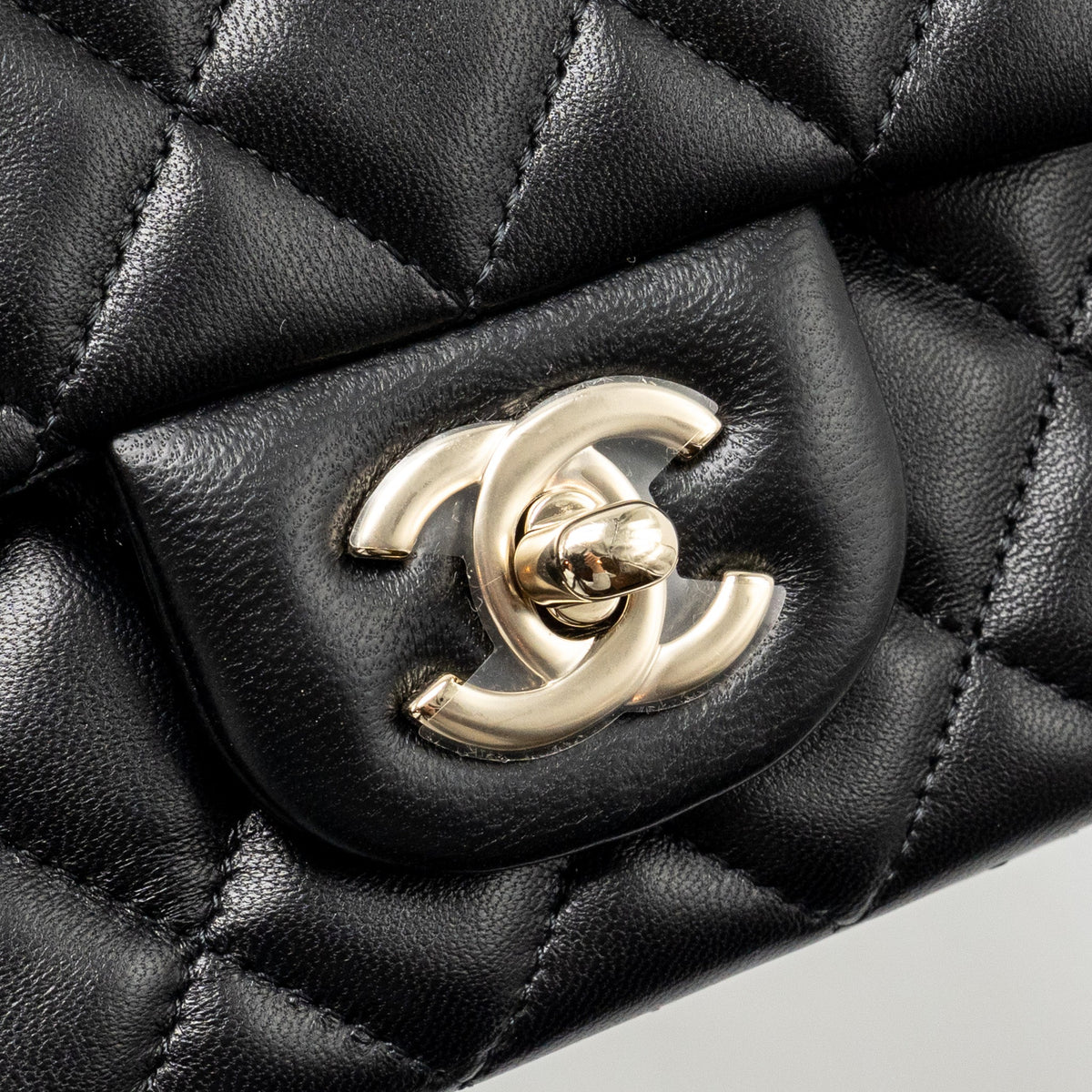 CHANEL MINI RECTANGULAR FLAP BAG LAMBSKIN BLACK LGHW (MICROCHIP)
