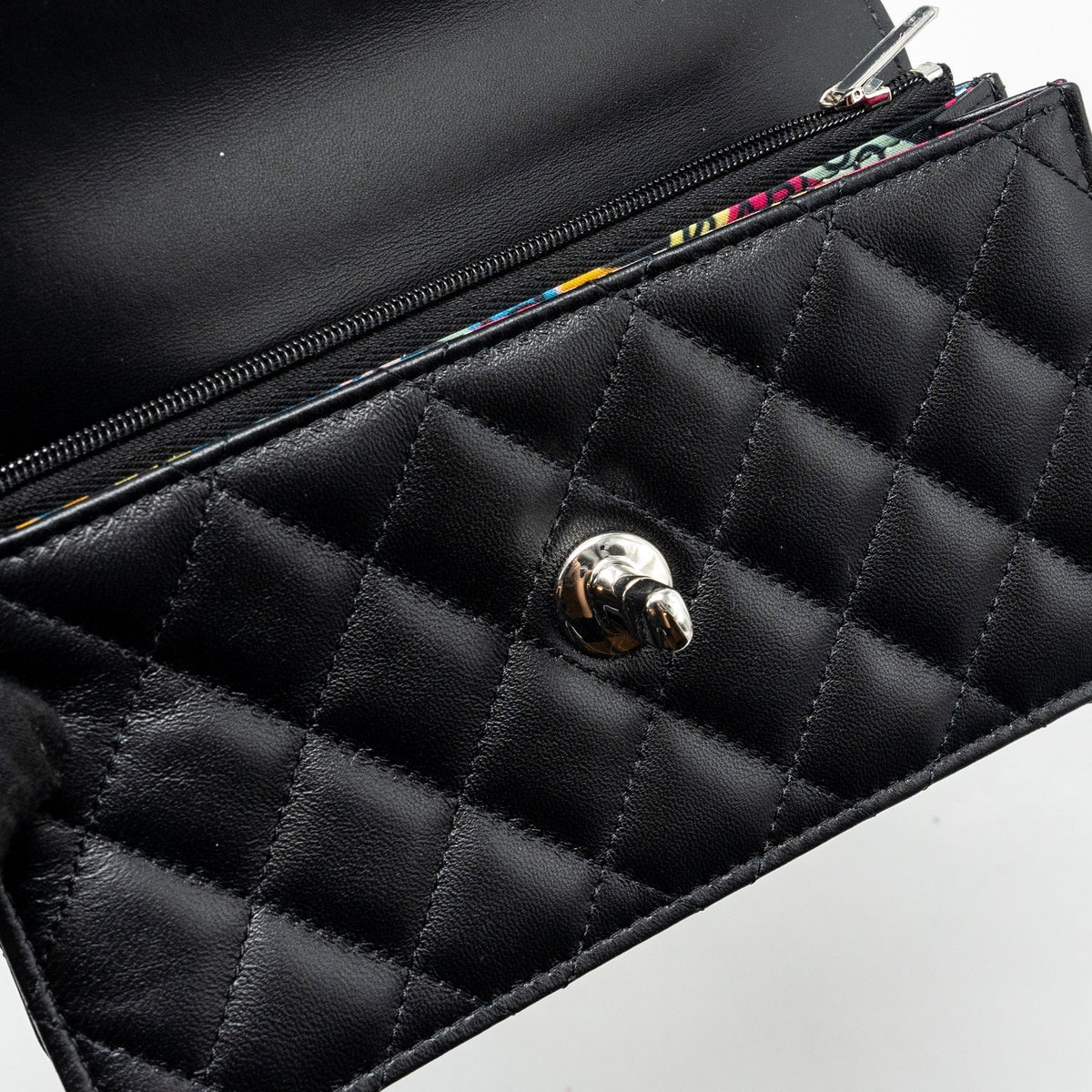 CHANEL TOP HANDLE MINI WALLET ON CHAIN FLAP BAG LAMBSKIN BLACK SHW (MICROCHIP)