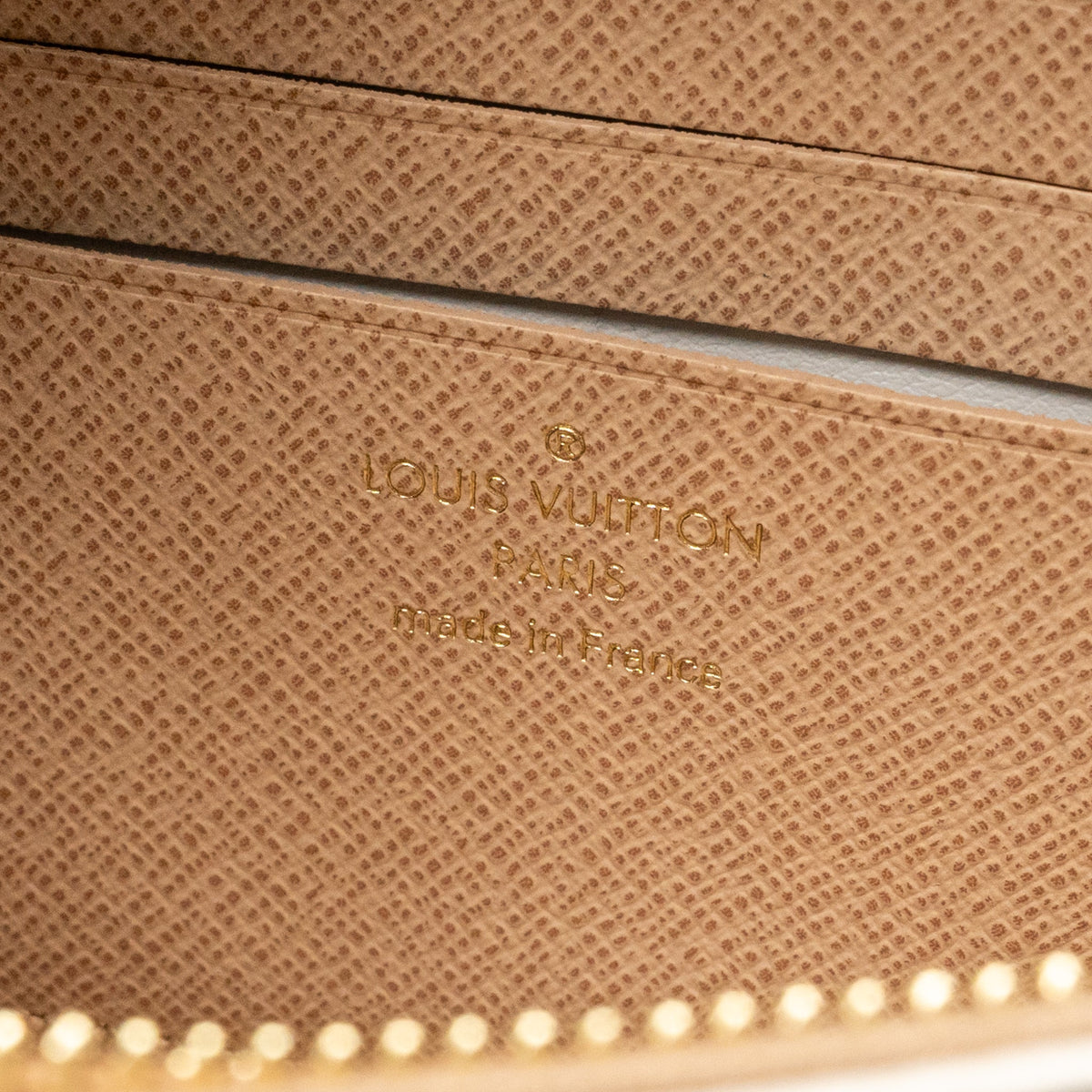 Louis Vuitton Wallet on Chain Ivy Monogram Dune Canvas White Beige GHW