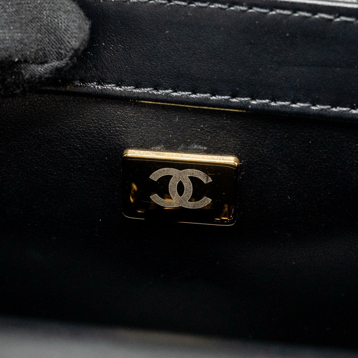 CHANEL GOLD CRUSH MINI FLAP BAG SHINY CALFSKIN BLACK GHW (MICROCHIP)