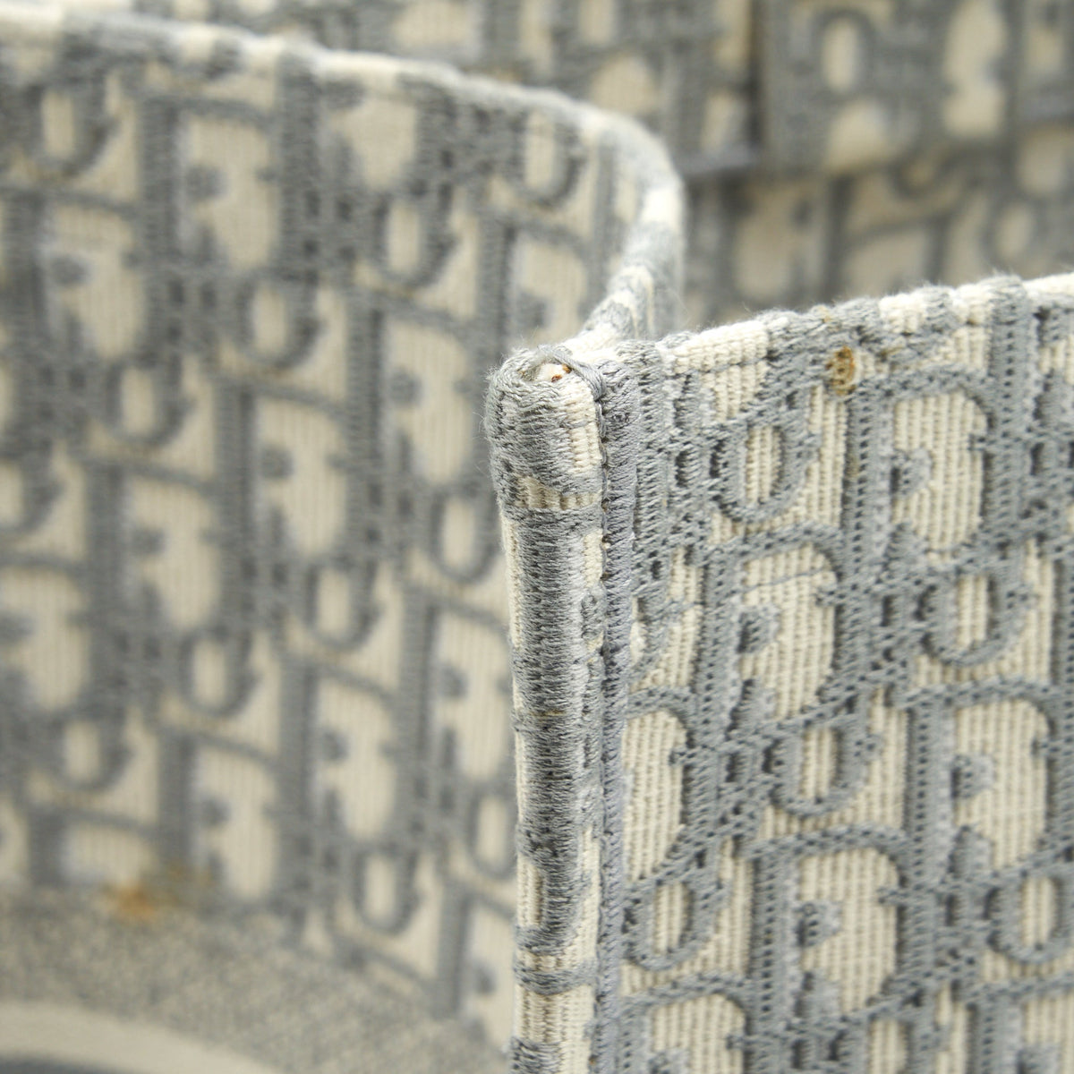 DIOR LARGE DIOR BOOK TOTE GREY OBLIQUE EMBROIDERY