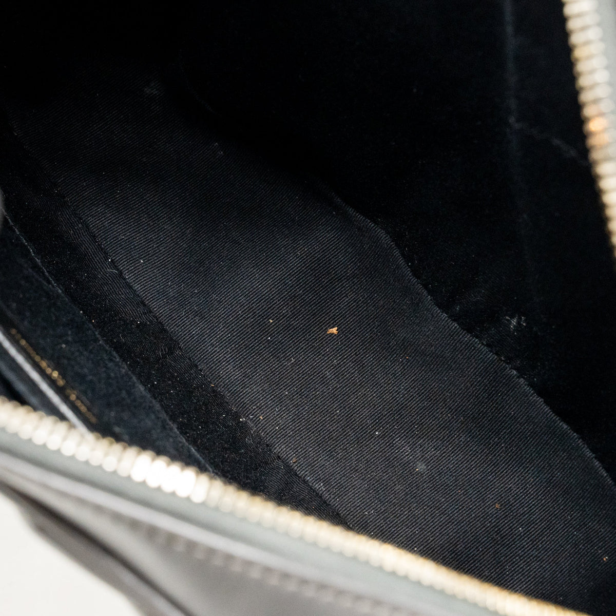 Saint Laurent/YSL Lou Camera Bag Calfskin Slight Grey GHW