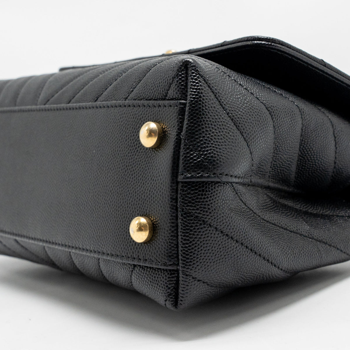 CHANEL SMALL COCO HANDLE WITH LIZARD EMBOSSED HANDLE CHEVRON CAVIAR BLACK GHW