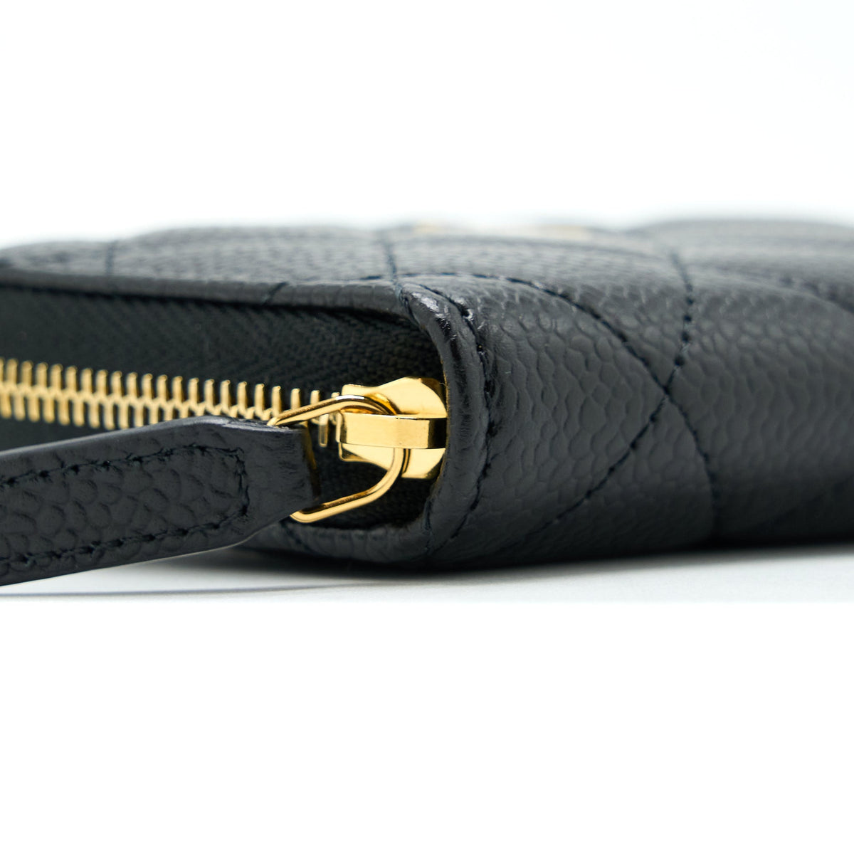 CHANEL ZIP SMALL CARD HOLDER CAVIAR BLACK GHW