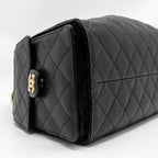 CHANEL 25 MEDIUM CAVIAR BLACK GHW (MICROCHIP)