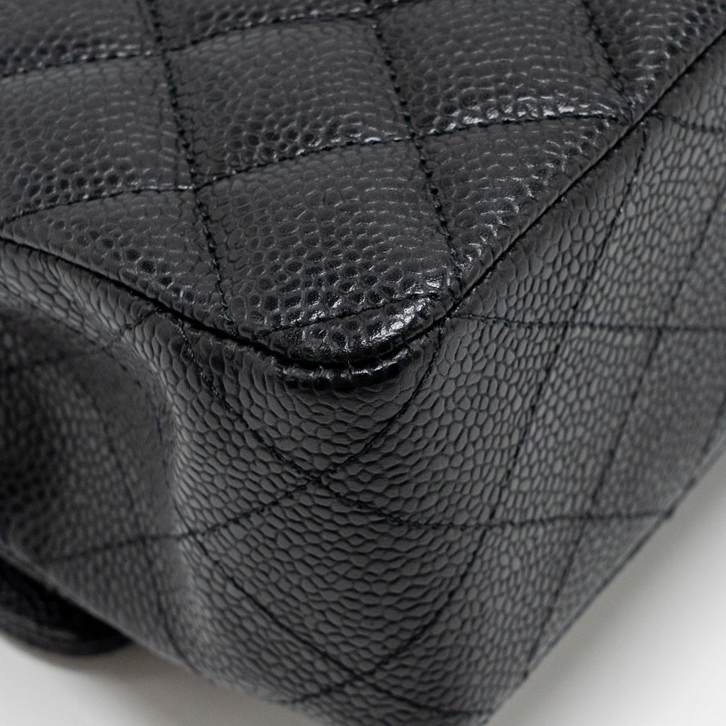 CHANEL MEDIUM CLASSIC DOUBLE FLAP BAG CAVIAR BLACK GHW