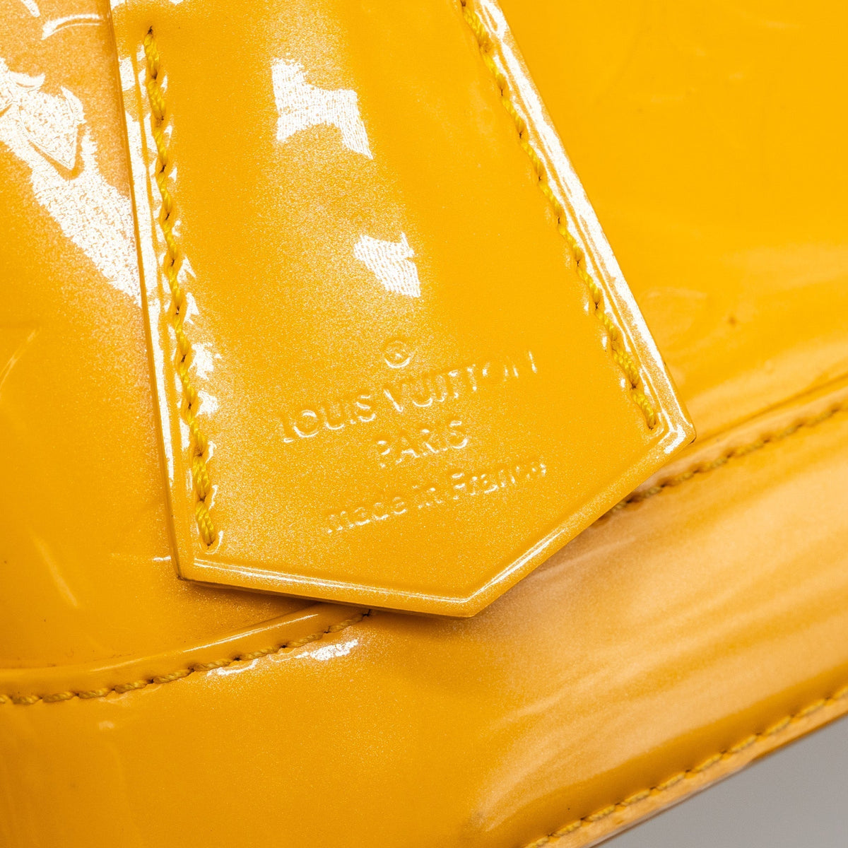LOUIS VUITTON ALMA BB PATENT YELLOW LGHW