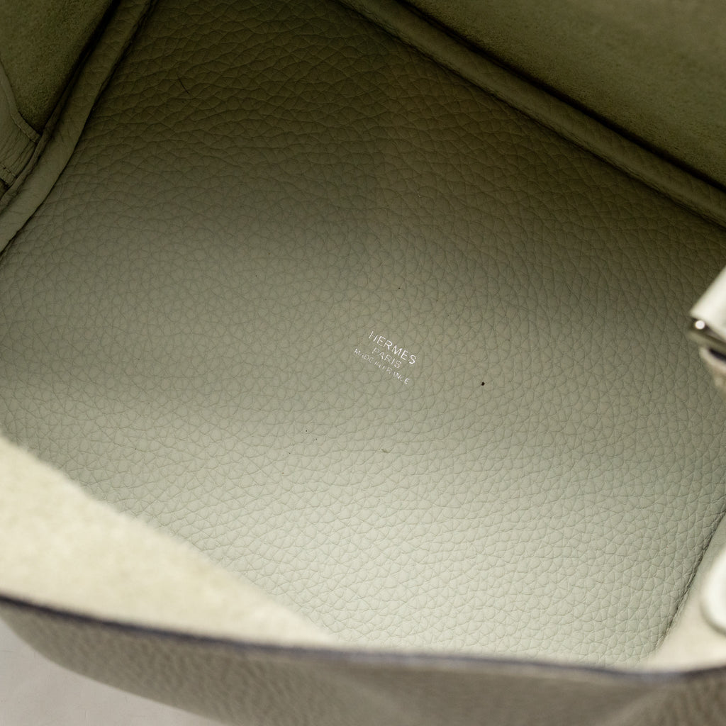 Hermes Picotin 22 lock bag Clemence Gris Neve SHW