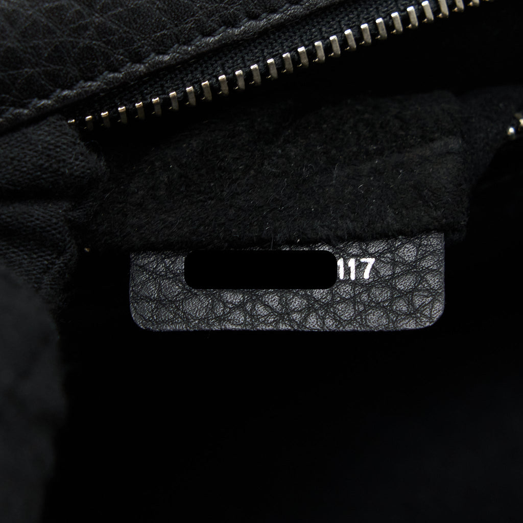 DIOR MEDIUM DIORAMA CALFSKIN BLACK SHW