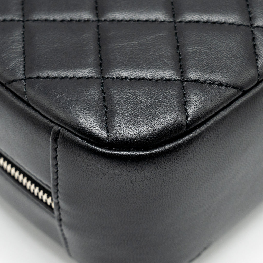 CHANEL QUILTED COSMETIC POUCH LAMBSKIN BLACK SHW