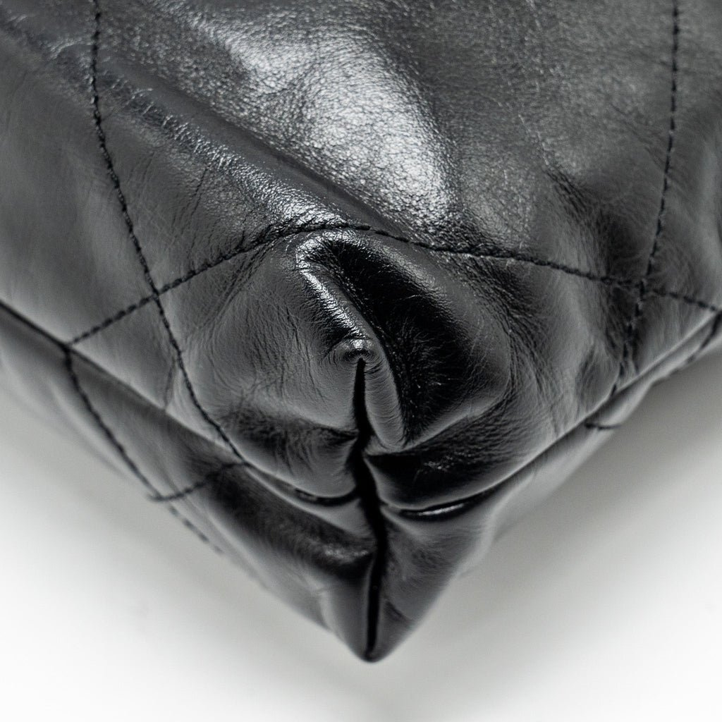 CHANEL MINI 22 BAG SHINY CALFSKIN BLACK GHW (MICROCHIP)