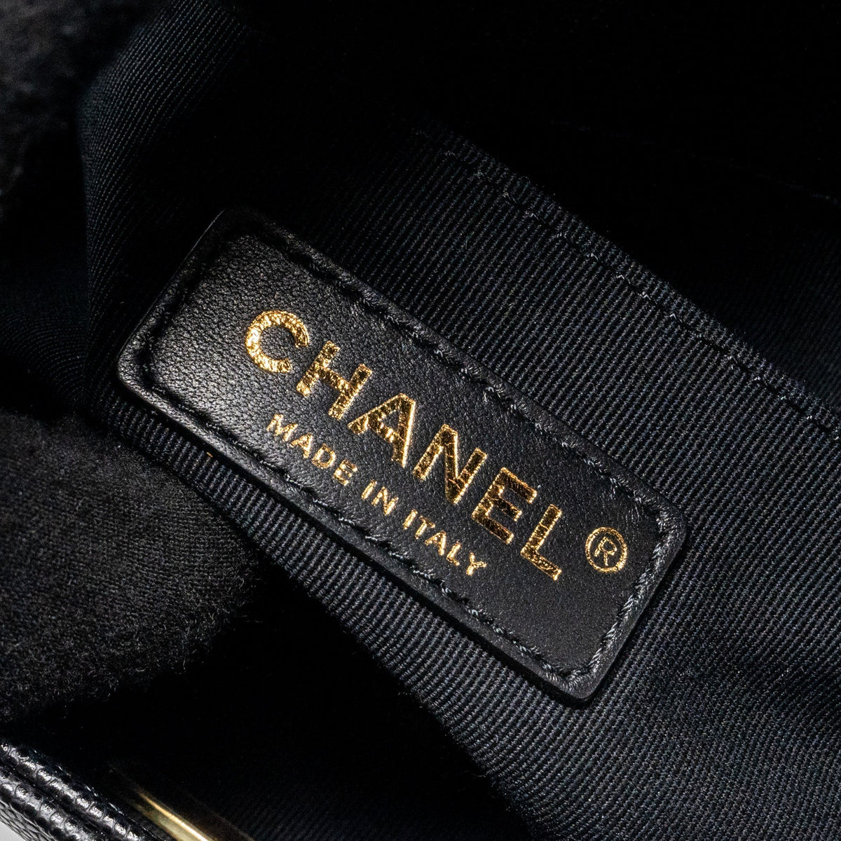 CHANEL SMALL BOY BAG CAVIAR BLACK GHW(MICROCHIP)