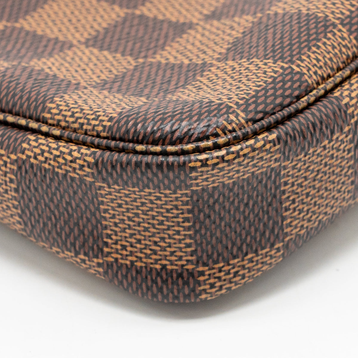 Louis Vuitton Mini Pochette Accessoires Damier Ebène Canvas/Leather GHW