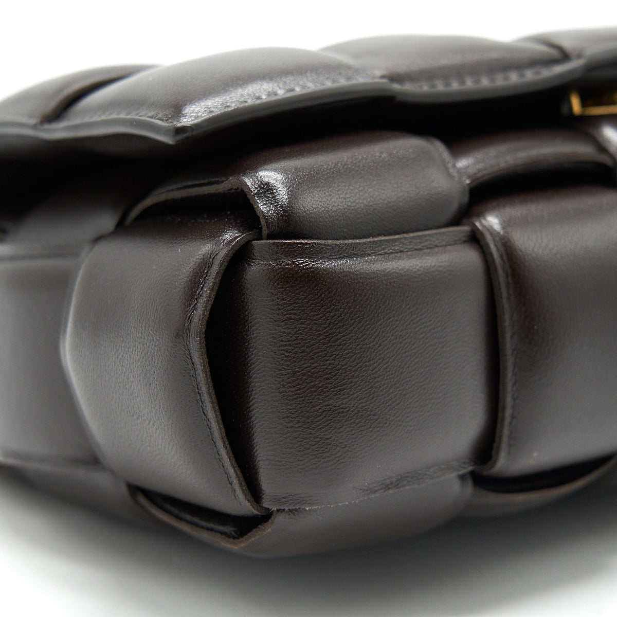 BOTTEGA VENETA CASSETTE BAG WITH CHAIN BROWN GHW