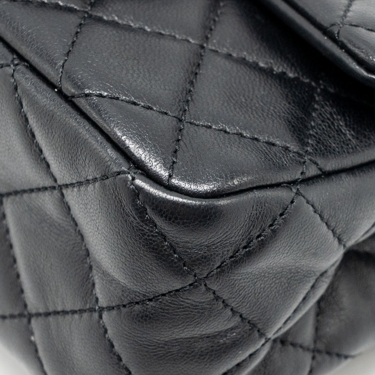 CHANEL PEARL CRUSH MINI SQUARE FLAP BAG LAMBSKIN BLACK GHW (MICROCHIP)