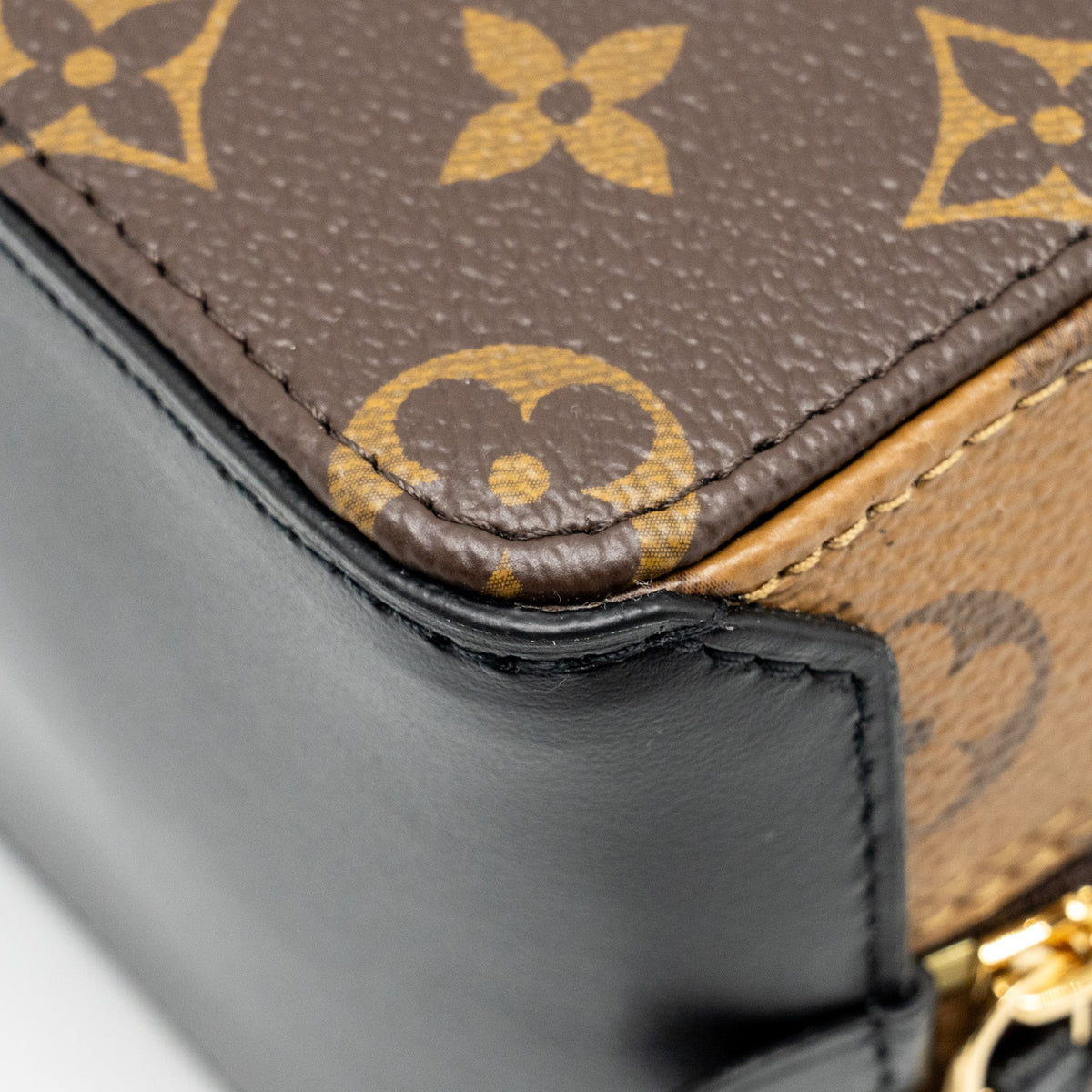 LOUIS VUITTON DICE BAG REVERSE MONOGRAM CANVAS / LEATHER GHW