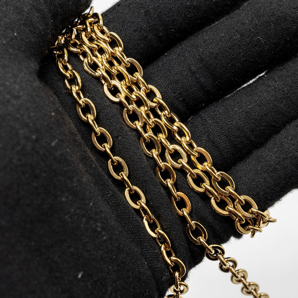 LOUIS VUITTON DAUPHINE CHAIN WALLET MONOGRAM REVERSE CANVAS GHW