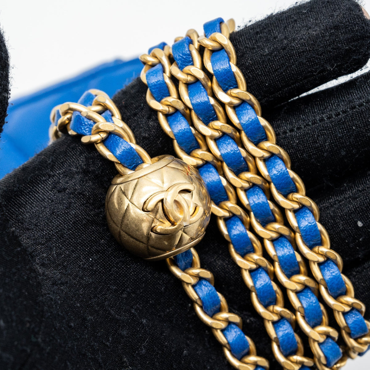 CHANEL PEARL CRUSH MINI VANITY LAMBSKIN BLUE GHW(MICROCHIP)