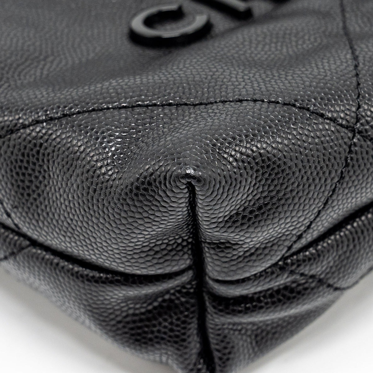 CHANEL MINI 22 BAG CAVIAR BLACK GHW (MICROCHIP)