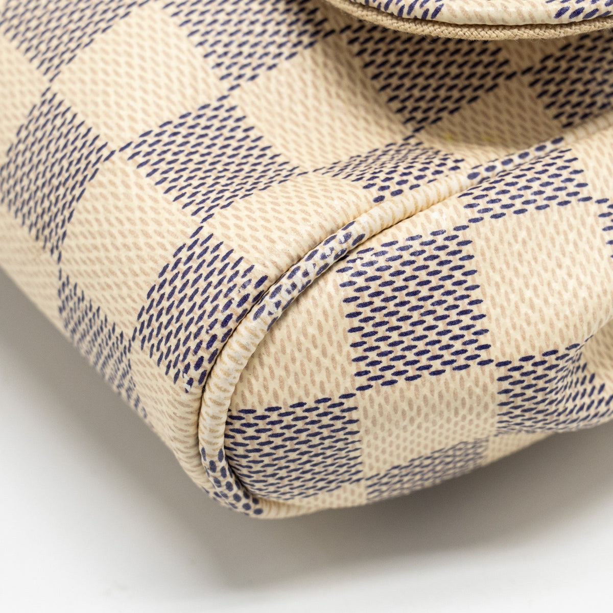 LOUIS VUITTON FAVORITE MM DAMIER AZUR CANVAS GHW