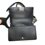 CHANEL MEDIUM BOY BAG CALFSKIN BLACK RUTHENIUM/BLACK HARDWARE