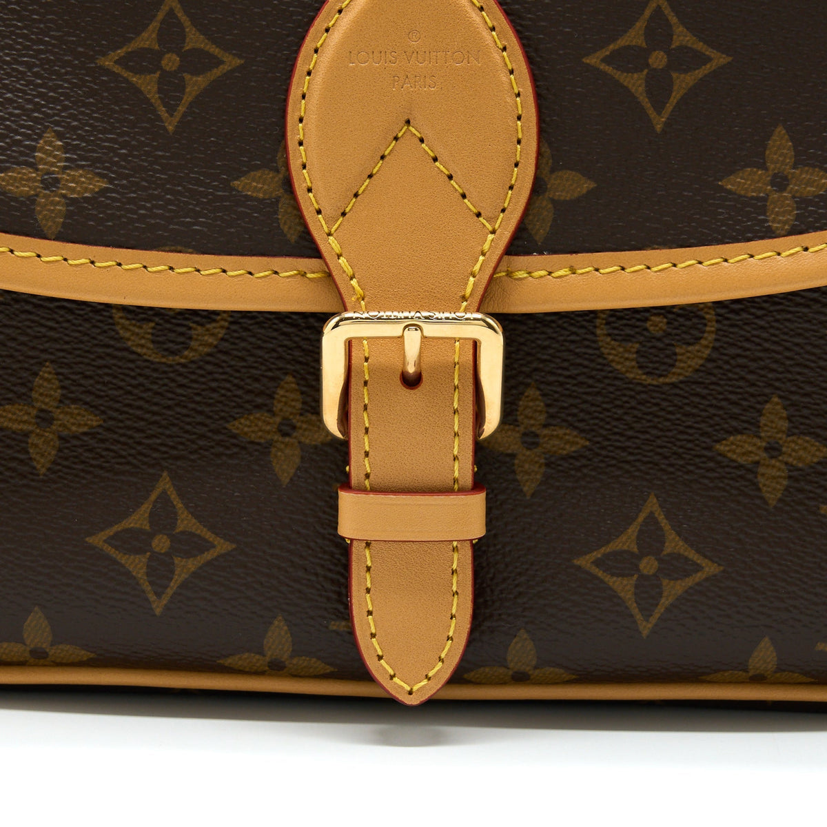 LOUIS VUITTON DIANE MONOGRAM CANVAS FUCHSIA GHW