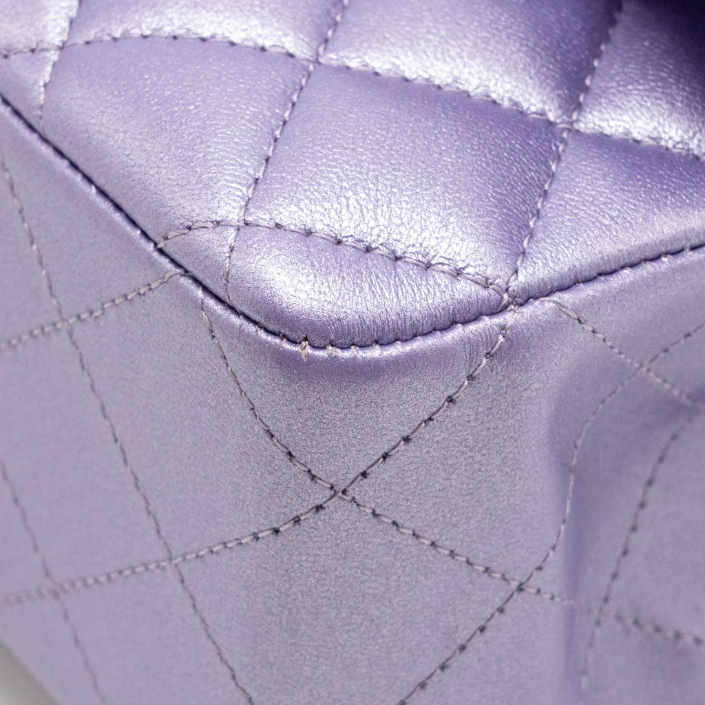 Chanel Medium Classic Double Flap Bag Lambskin IRIDESCENT Purple SHW (Microchip)