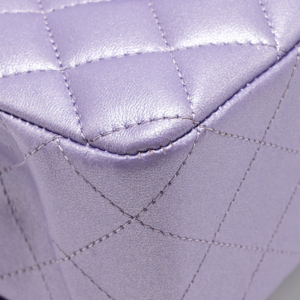 Chanel Medium Classic Double Flap Bag Lambskin IRIDESCENT Purple SHW (Microchip)