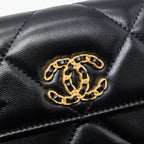 CHANEL MINI 19 WALLET ON CHAIN LAMBSKIN BLACK MULTICOLOUR HARDWARE (MICROCHIP)