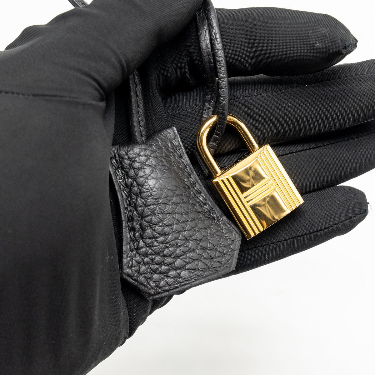 Hermes Kelly 25 Togo Black GHW