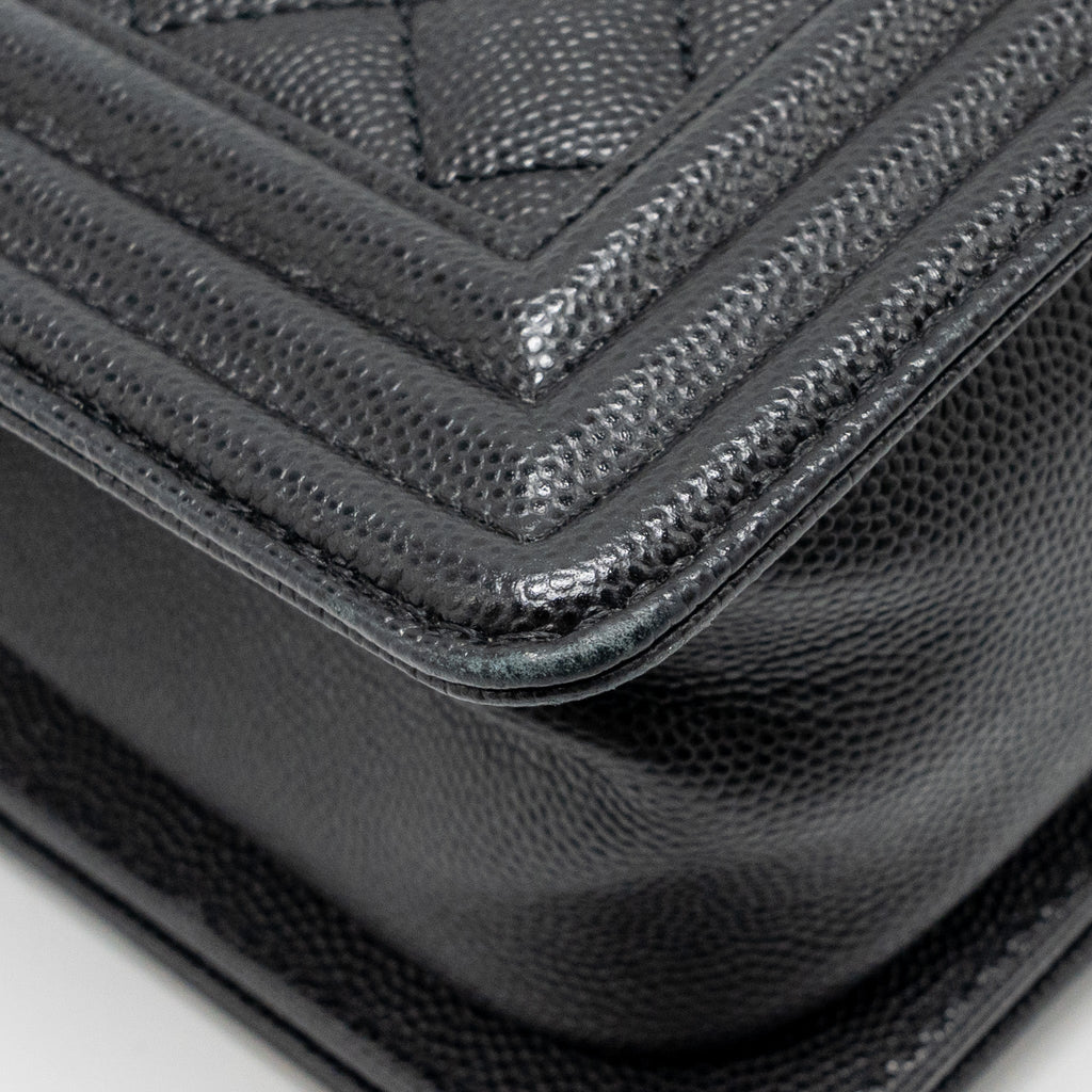 CHANEL MEDIUM BOY BAG CAVIAR BLACK SHW