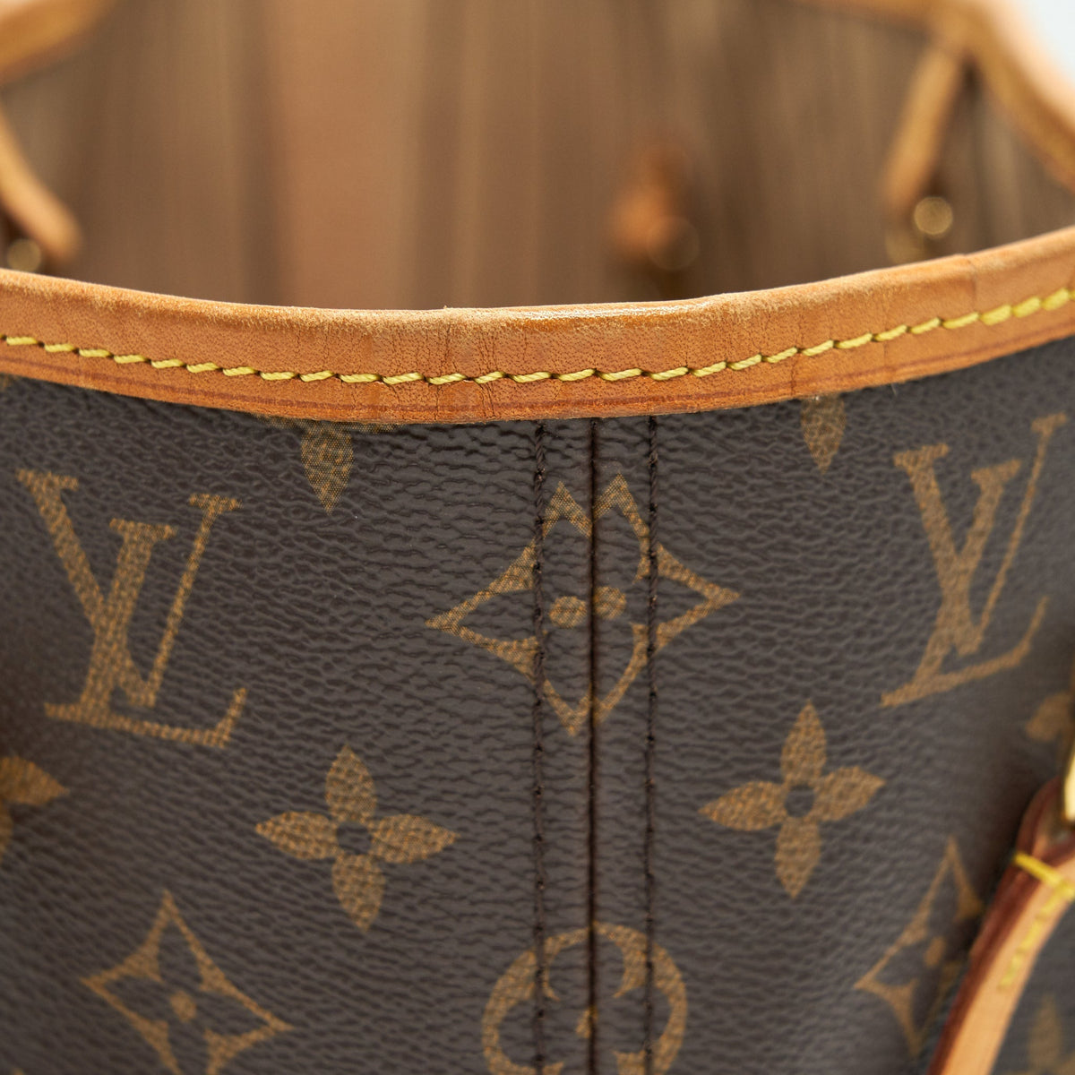 LOUIS VUITTON NEVERFULL MM  MONOGRAM